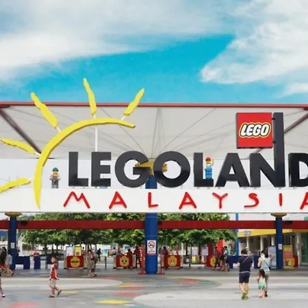 Afiniti Residence At Legoland Medini Nusajaya  Exterior photo