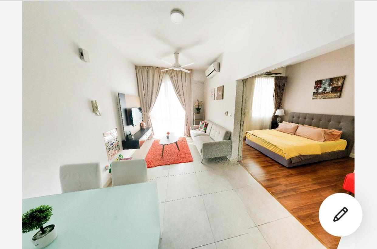 Afiniti At Legoland Medini Apartment *